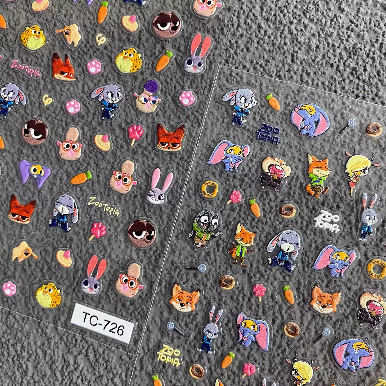 2PCS 귀여운 만화 Zootopia 스티커 3D 양각 - Nail Art Zootopia 리뷰 및 가격